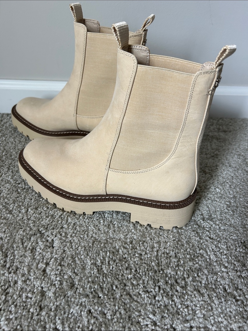 Sam Edelman Cream Chelsea Lug Boots